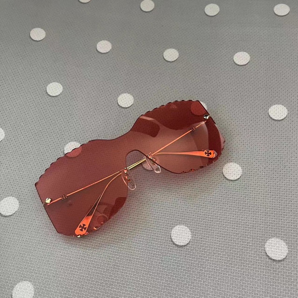 Frameless Red Square Chrome Hearts Sunglasses